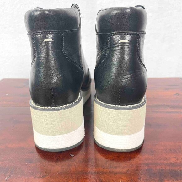 Cole Haan GrandExplore Waterproof Laceup Wedge Boots in Black Womens Size 6B - Picture 4 of 16